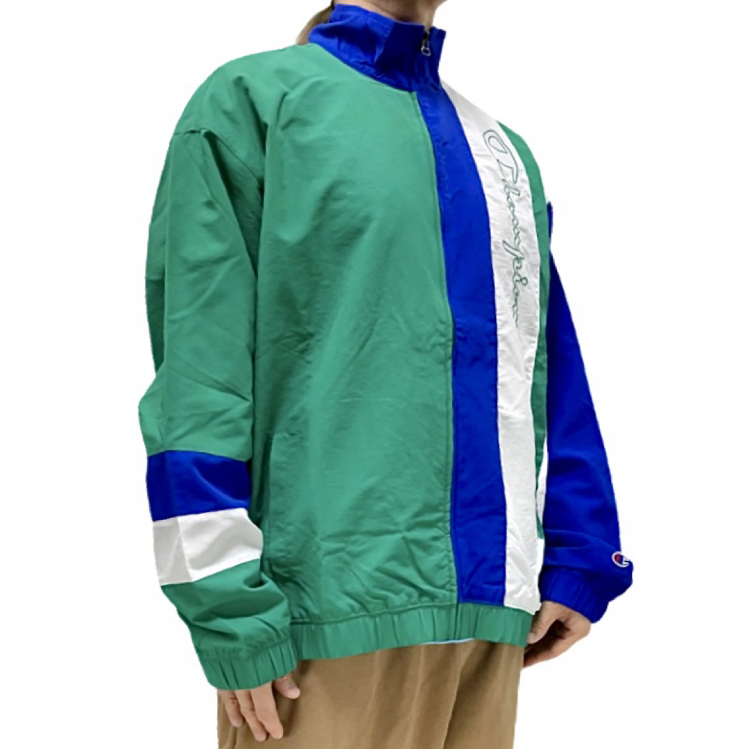 Champion(チャンピオン)の新品 Championロゴ 90sスポーツ オーバーサイズ ストライプジャケット メンズのジャケット/アウター(ナイロンジャケット)の商品写真