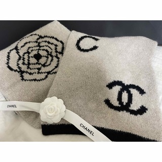 約210cm表記サイズ[USED/]CHANEL シャネル マフラー・ショール ココマーク ロゴ カシミア ブラック×ホワイト カシミヤ ウール シルク  tdc-001757-4d