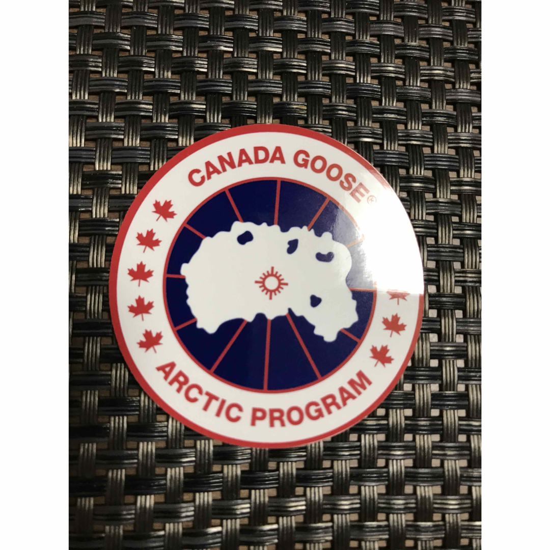CANADA GOOSE(カナダグース)のCANADA GOOSE カナダグース 非売品ステッカー3枚セット メンズのジャケット/アウター(ダウンジャケット)の商品写真