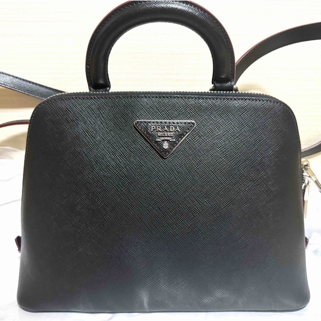 PRADA(プラダ)の【PRADA】サフィアーノ 2way バイカラー リュック レディースのバッグ(リュック/バックパック)の商品写真