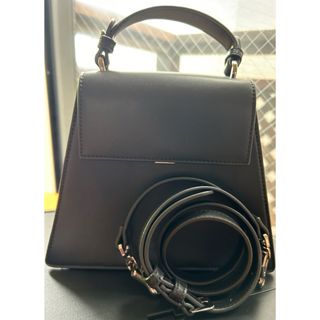 チャールズアンドキース(Charles and Keith)のCharles & Keith ショルダーバック(ショルダーバッグ)