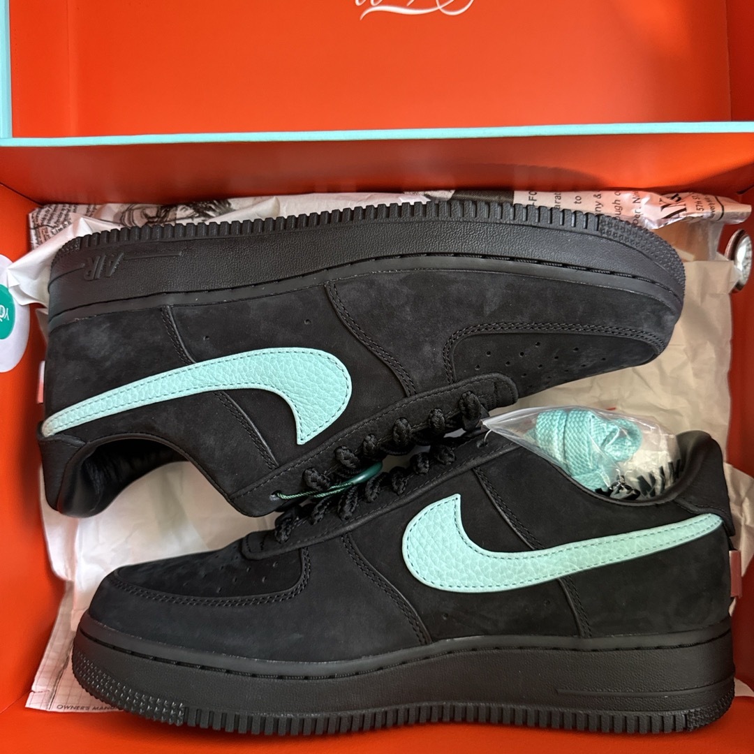 Tiffany & Co.(ティファニー)のTiffany Nike Air Force 1 Low 1837 メンズの靴/シューズ(スニーカー)の商品写真