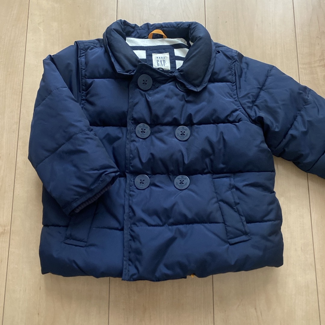 GAP(ギャップ)のGAP キッズダウンジャケット　18-24months キッズ/ベビー/マタニティのキッズ服女の子用(90cm~)(ジャケット/上着)の商品写真