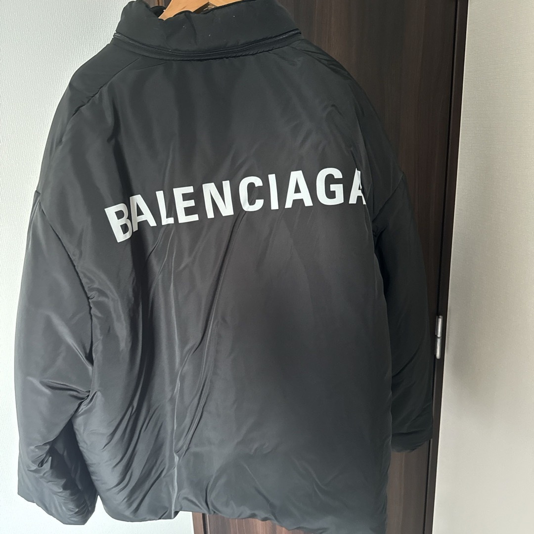 Balenciaga(バレンシアガ)の バレンシアガ★18AW バックロゴ中綿ウインドブレーカーコート メンズのジャケット/アウター(ダウンジャケット)の商品写真