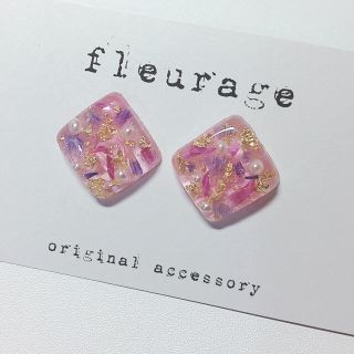 3 レジンピアス 四角ドライフラワーピアスの通販 by fleurage