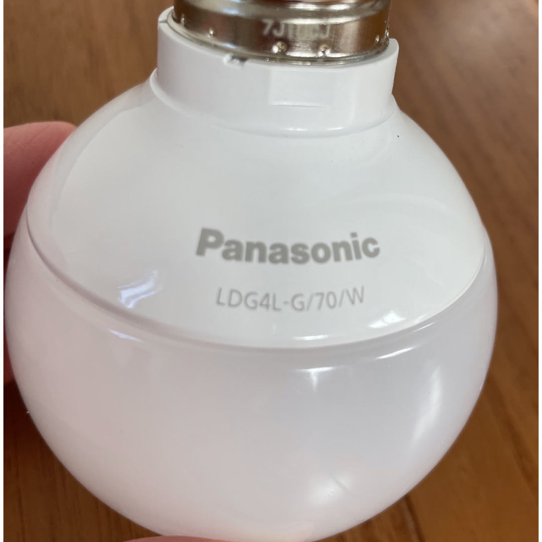 Panasonic LED ボール電球40形相当 インテリア/住まい/日用品のライト/照明/LED(蛍光灯/電球)の商品写真