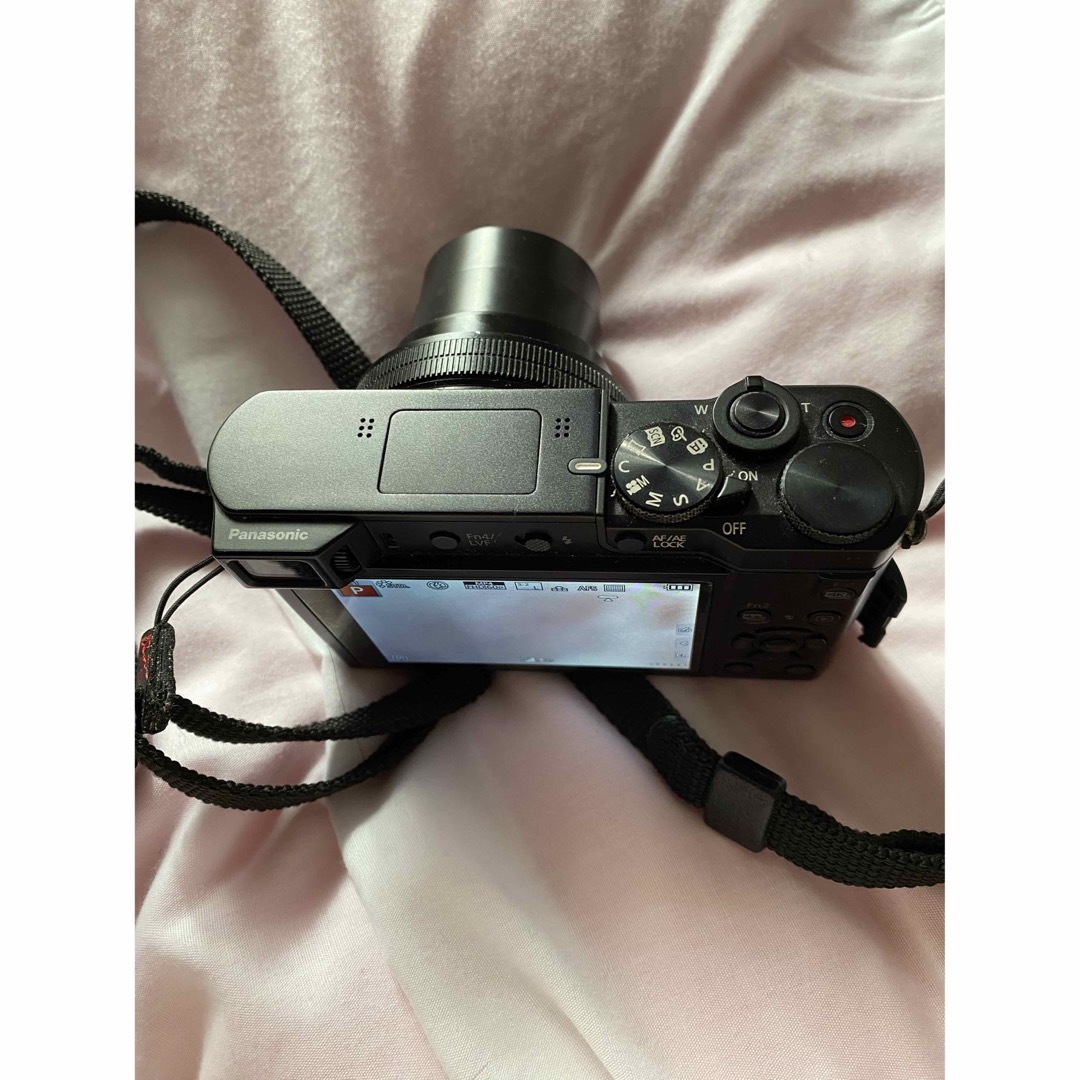 Panasonic(パナソニック)のPanasonic DMC TX1 セット　コンデジ　デジカメ スマホ/家電/カメラのカメラ(コンパクトデジタルカメラ)の商品写真