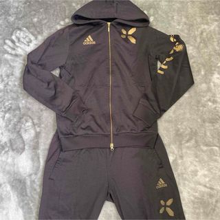 adidas アディダス セットアップ　ジャージ上下　黒金　ブラックゴールド(ジャージ)