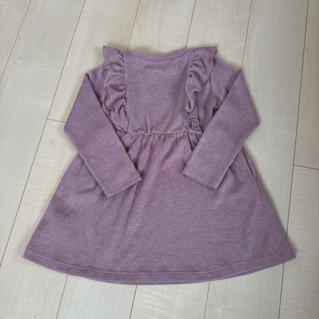 BeBe(ベベ)のBeBe ワンピース　120 キッズ/ベビー/マタニティのキッズ服女の子用(90cm~)(ワンピース)の商品写真