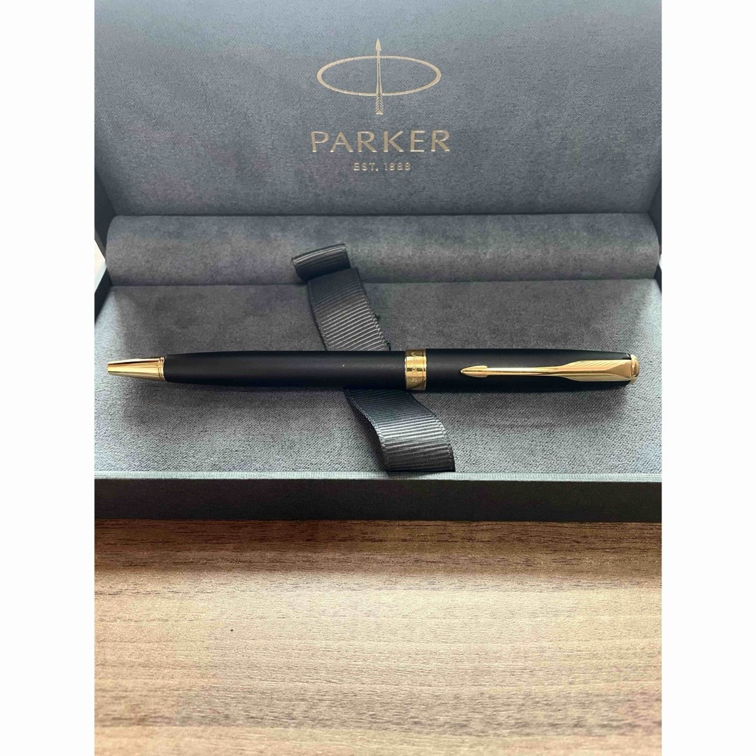 Parker(パーカー)の【美品箱付】PARKER ソネット マットブラックGT ボールペン インテリア/住まい/日用品の文房具(ペン/マーカー)の商品写真