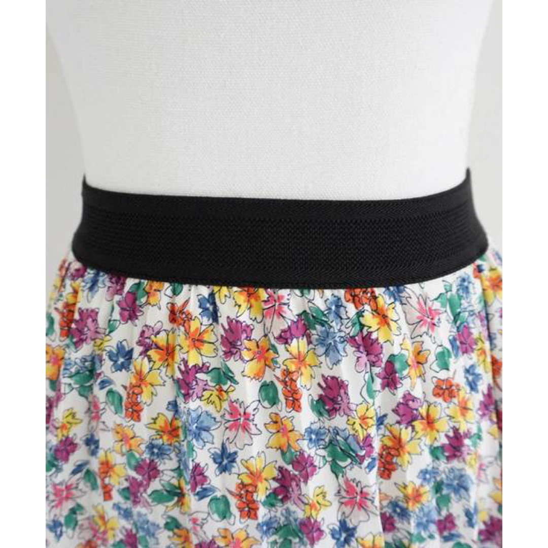 M y u 夏花柄プリーツスカート レディースのスカート(ロングスカート)の商品写真