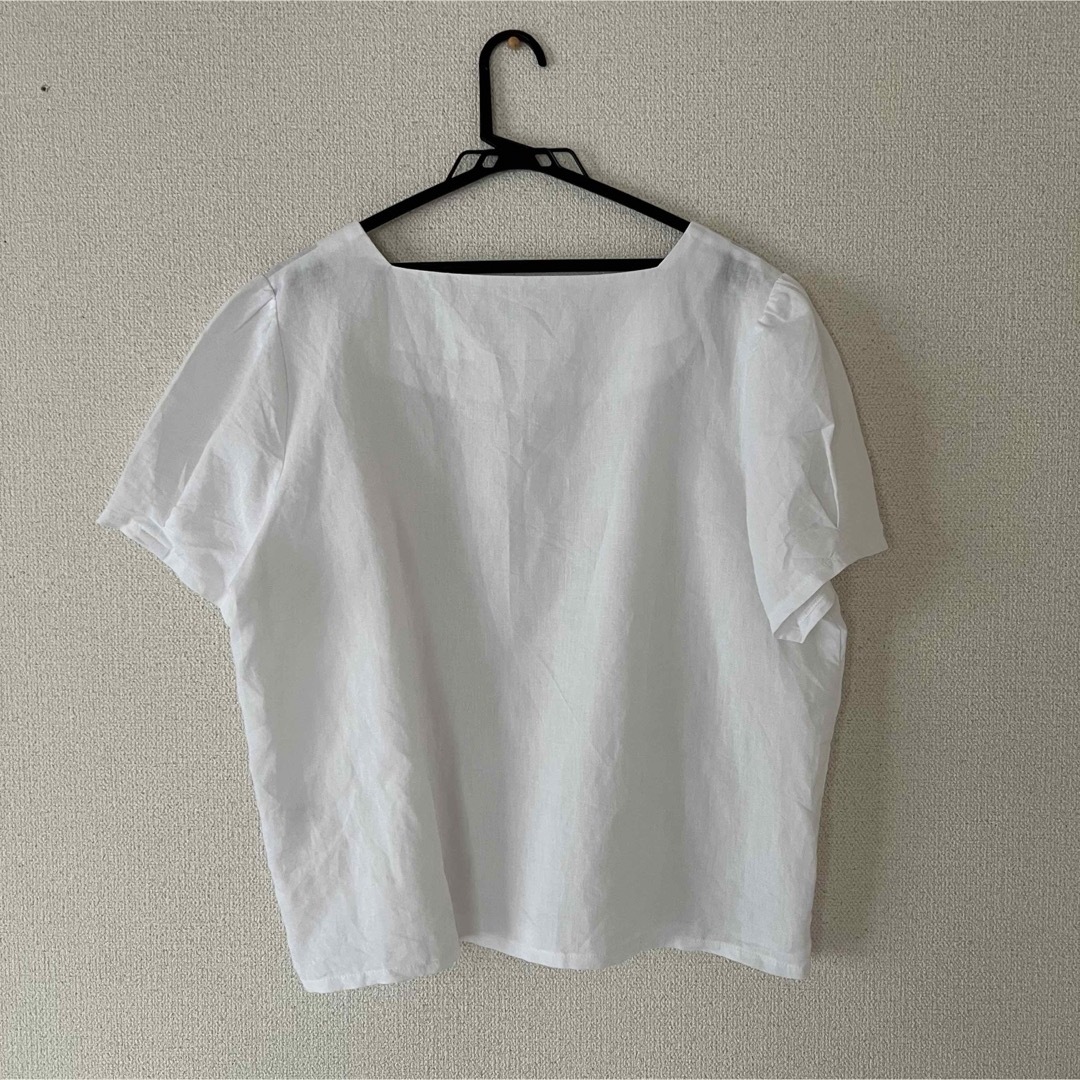 laurenhi ハートネックリネンシャーリングブラウス レディースのトップス(シャツ/ブラウス(半袖/袖なし))の商品写真