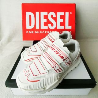 ディーゼル(DIESEL)の【新品】DIESEL S-PENDHIO LC ディーゼル 定価47,300円(スニーカー)