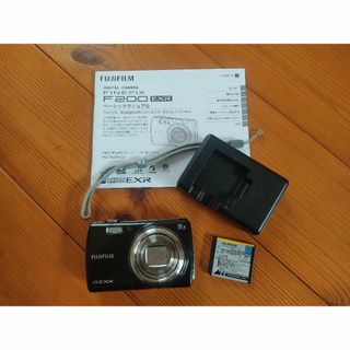 フジフイルム(富士フイルム)の富士フイルム FUJIFILM FinePix F200EXR(コンパクトデジタルカメラ)