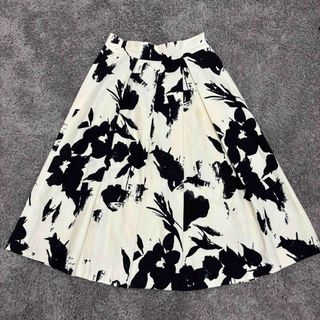 ザラ(ZARA)のZARA 花柄スカート(ひざ丈スカート)