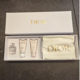 ディオール(Dior)のDior　ギフトセット(ハンドクリーム)