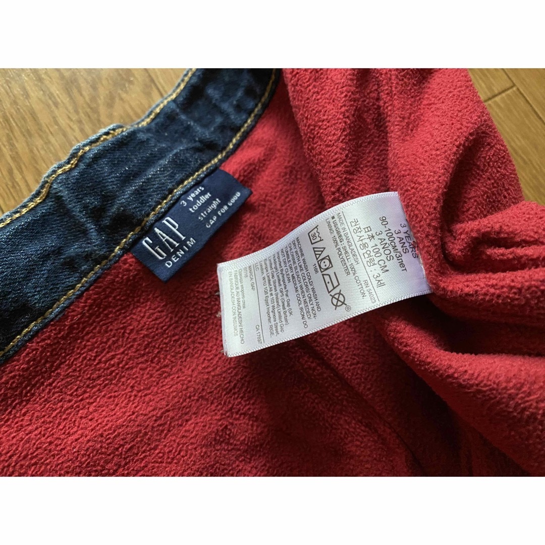 babyGAP(ベビーギャップ)のギャップbabygap消防車柄トレーナー裏地付きデニム3years100cm キッズ/ベビー/マタニティのキッズ服男の子用(90cm~)(その他)の商品写真