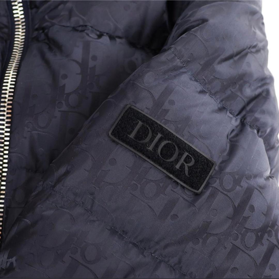 Dior(ディオール)の超美品‼️  DIOR オブリーク ダウンジャケット　M44 メンズのジャケット/アウター(ダウンジャケット)の商品写真