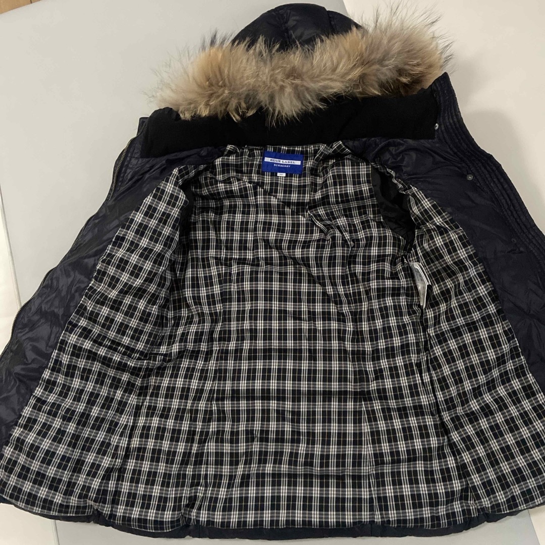 BURBERRY BLUE LABEL(バーバリーブルーレーベル)の値下げ！！バーバリーブルーレーベルダウンコート レディースのジャケット/アウター(ダウンコート)の商品写真