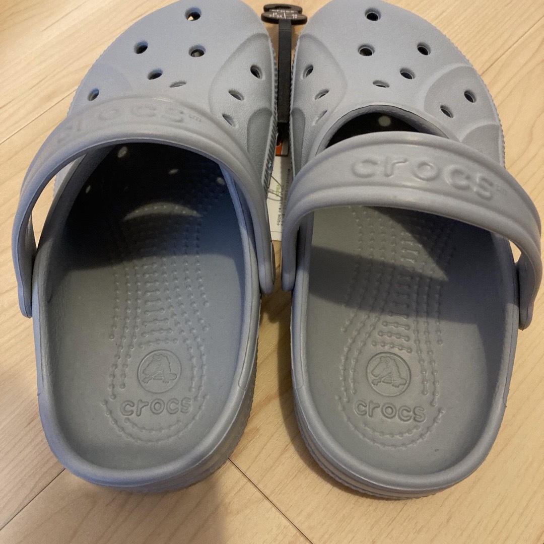 crocs(クロックス)のクロックス　20  レイレンキッズ　20 グレー  キッズ/ベビー/マタニティのキッズ靴/シューズ(15cm~)(サンダル)の商品写真