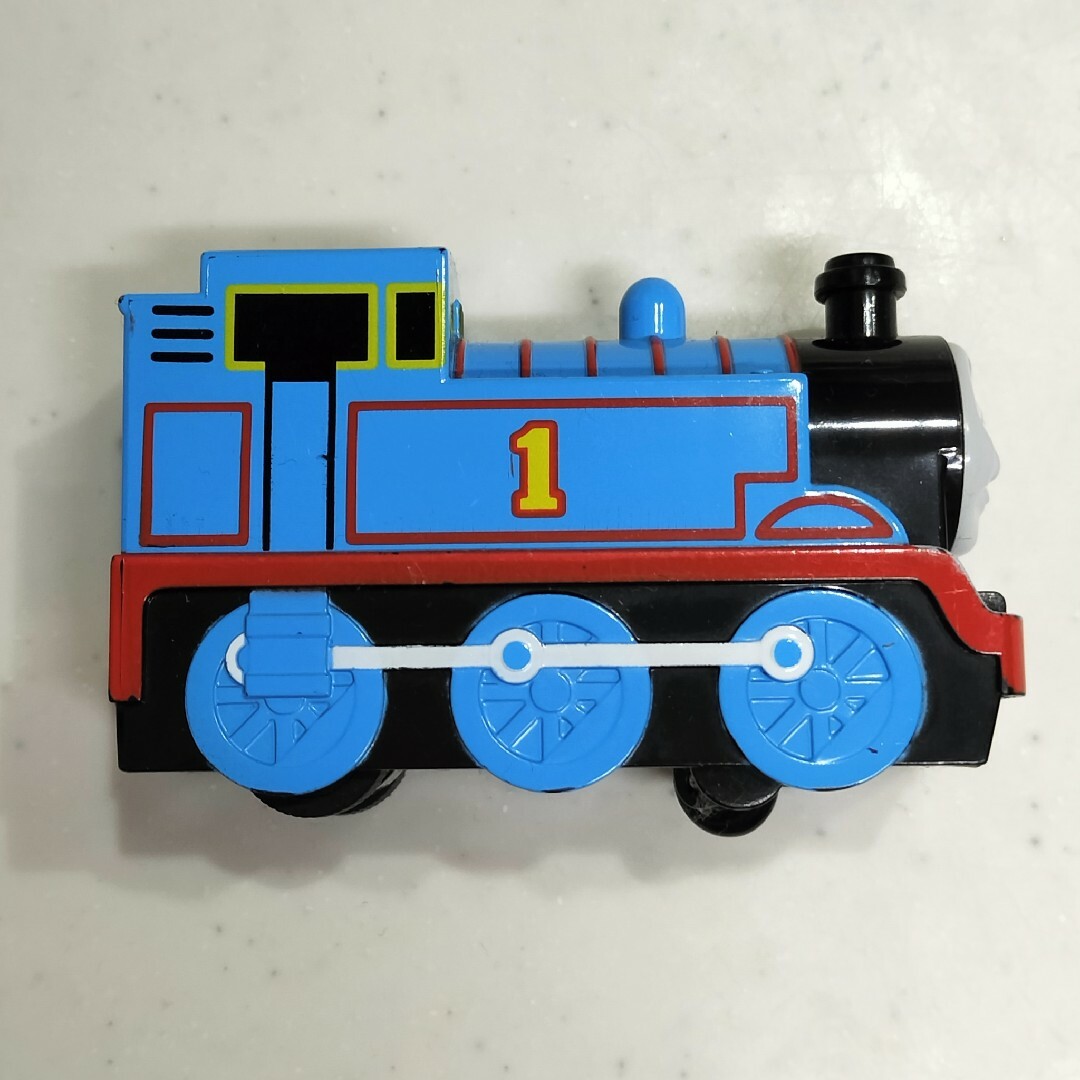 THOMAS(トーマス)のはしる！　きかんしゃトーマス　はじめて物語 キッズ/ベビー/マタニティのおもちゃ(電車のおもちゃ/車)の商品写真