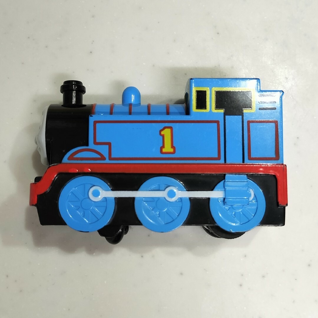 THOMAS(トーマス)のはしる！　きかんしゃトーマス　はじめて物語 キッズ/ベビー/マタニティのおもちゃ(電車のおもちゃ/車)の商品写真