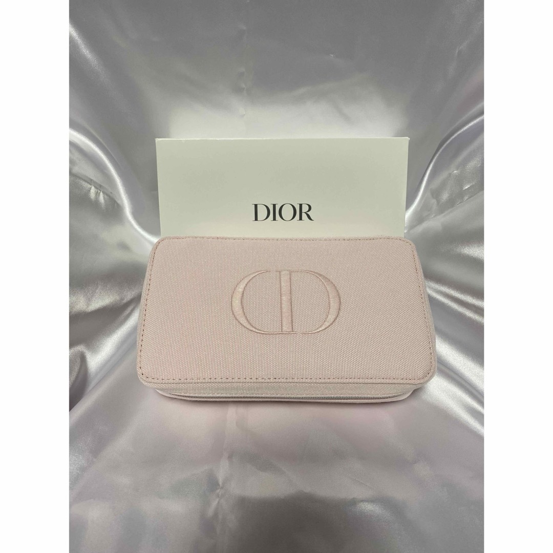 Dior(ディオール)のディオール　非売品 レディースのファッション小物(ポーチ)の商品写真