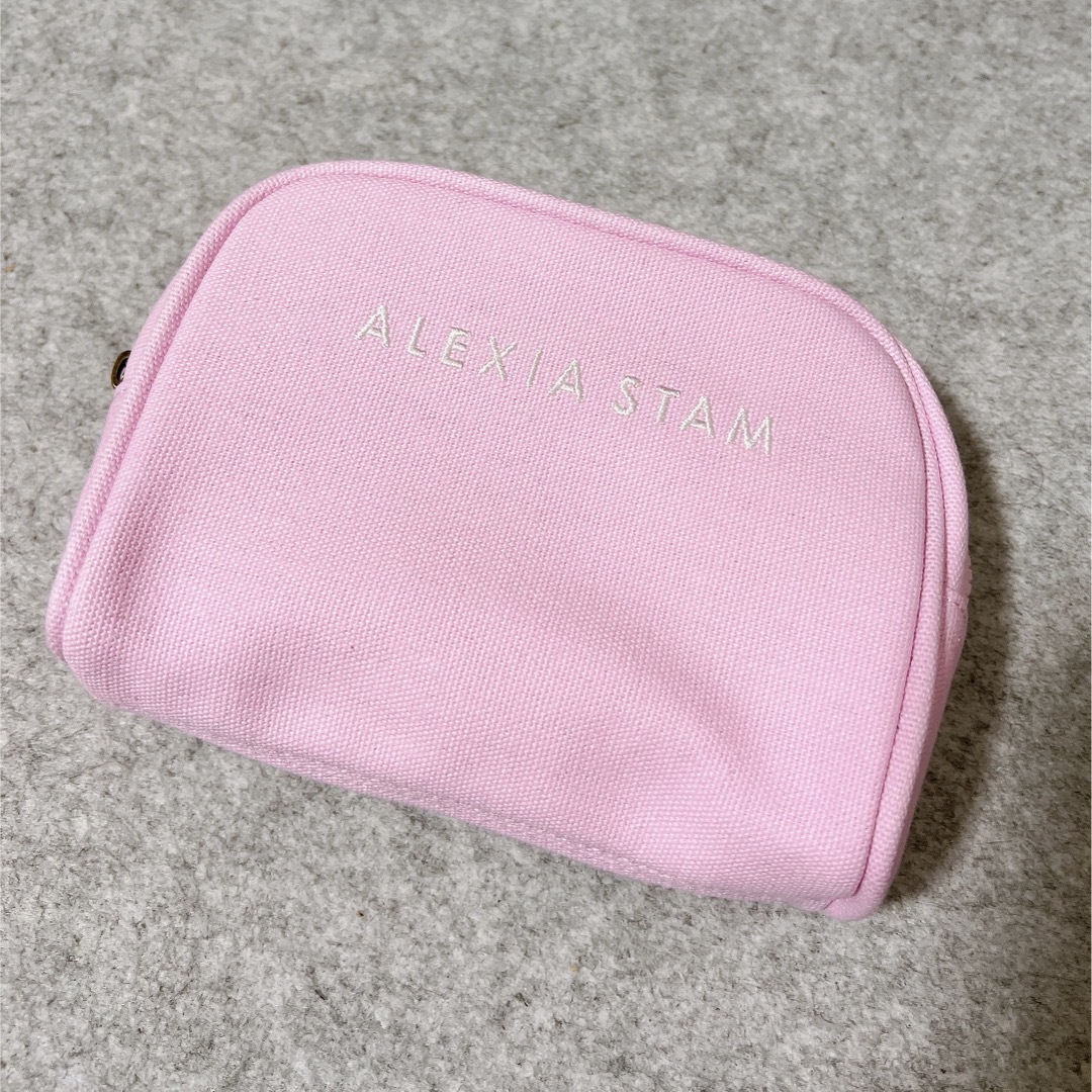 ALEXIA STAM(アリシアスタン)の新品　alexiastam アリシアスタン　happy bag ポーチ レディースのファッション小物(ポーチ)の商品写真