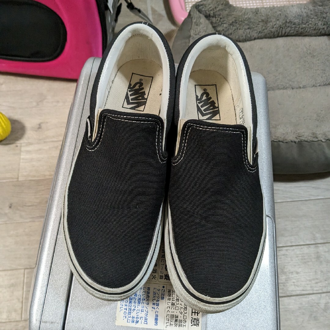 VANS(ヴァンズ)の👟VANSスリッポン黒26㌢👟 メンズの靴/シューズ(スニーカー)の商品写真