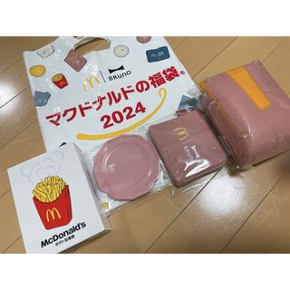 マクドナルド(マクドナルド)のマクドナルド　２０２４　グッズのみ　BRUNO 箱入り(レストラン/食事券)