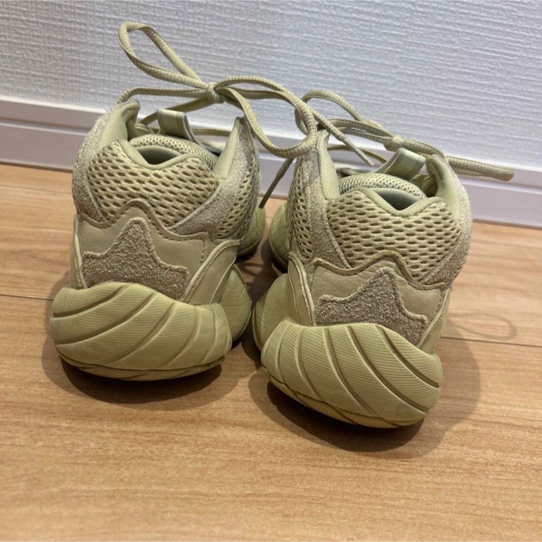 YEEZY（adidas）(イージー)のyeezy boost500 24cm 23.5 24 24.5 レディースの靴/シューズ(スニーカー)の商品写真