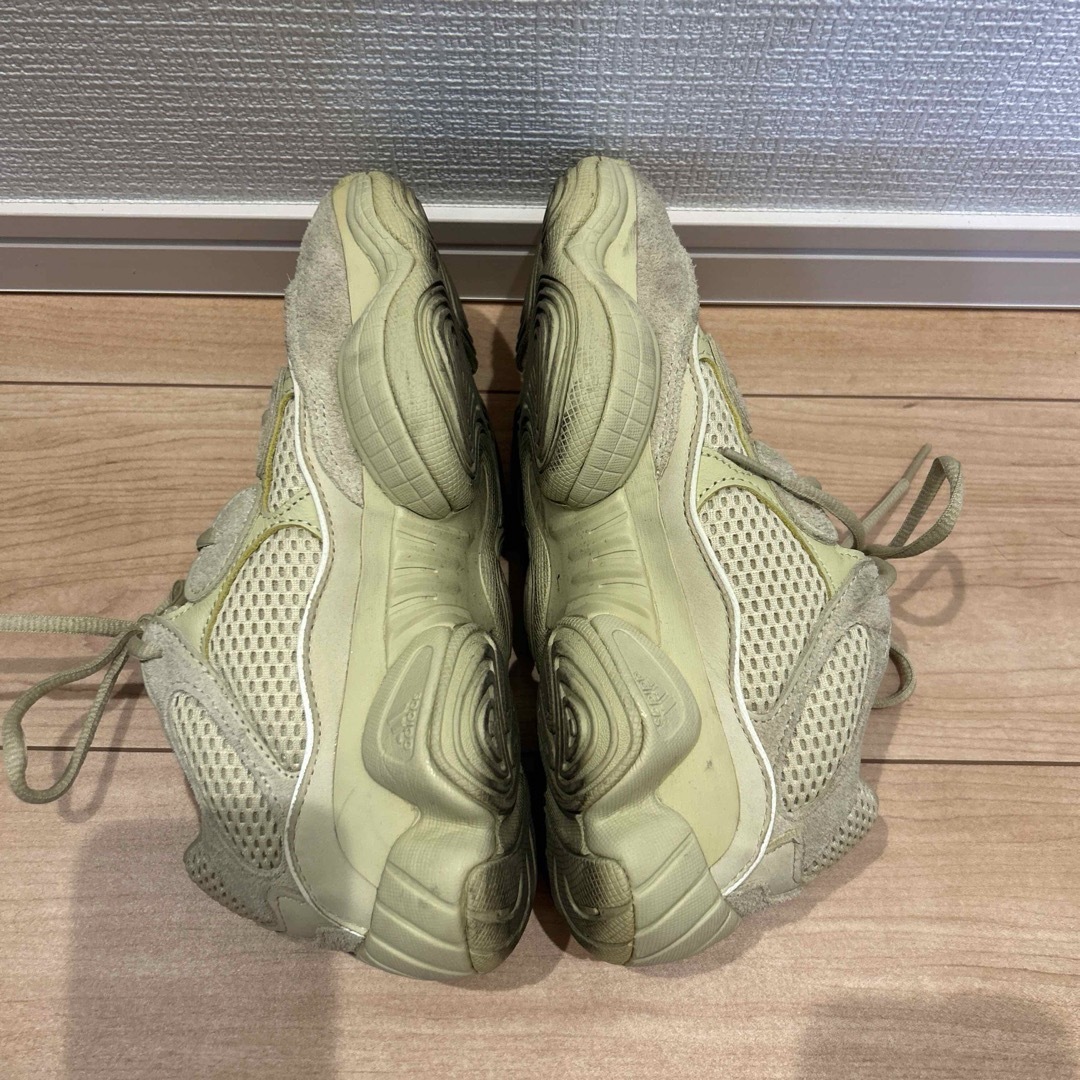 YEEZY（adidas）(イージー)のyeezy boost500 24cm 23.5 24 24.5 レディースの靴/シューズ(スニーカー)の商品写真