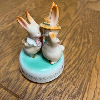 サンキョー(SANKYO)のSankyo 陶器製 FUNKY RABBIT オルゴール(オルゴール)