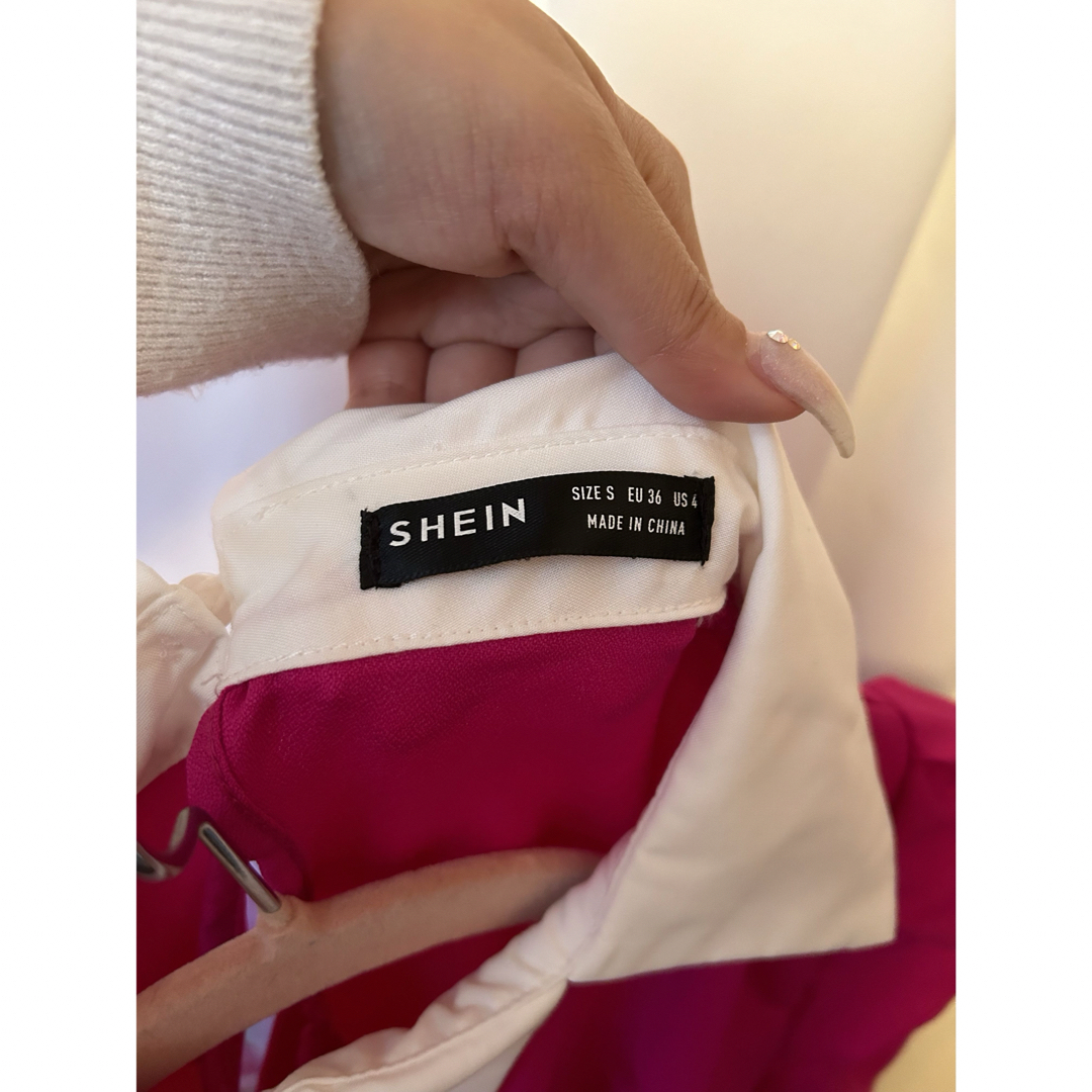 SHEIN(シーイン)の襟付きワンピース レディースのワンピース(ひざ丈ワンピース)の商品写真