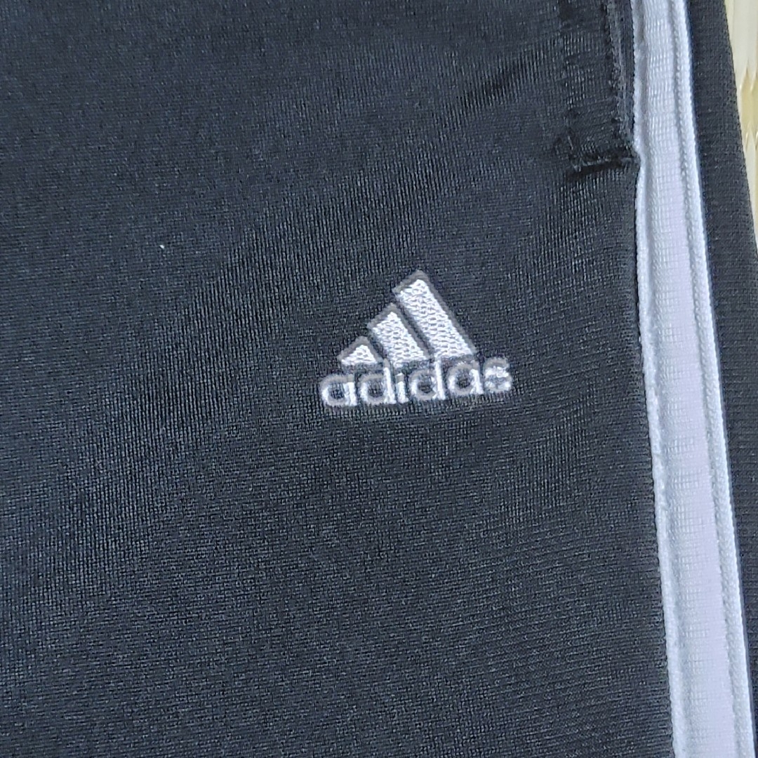 adidas(アディダス)のadidas ジャージ 150cm キッズ/ベビー/マタニティのキッズ服男の子用(90cm~)(パンツ/スパッツ)の商品写真