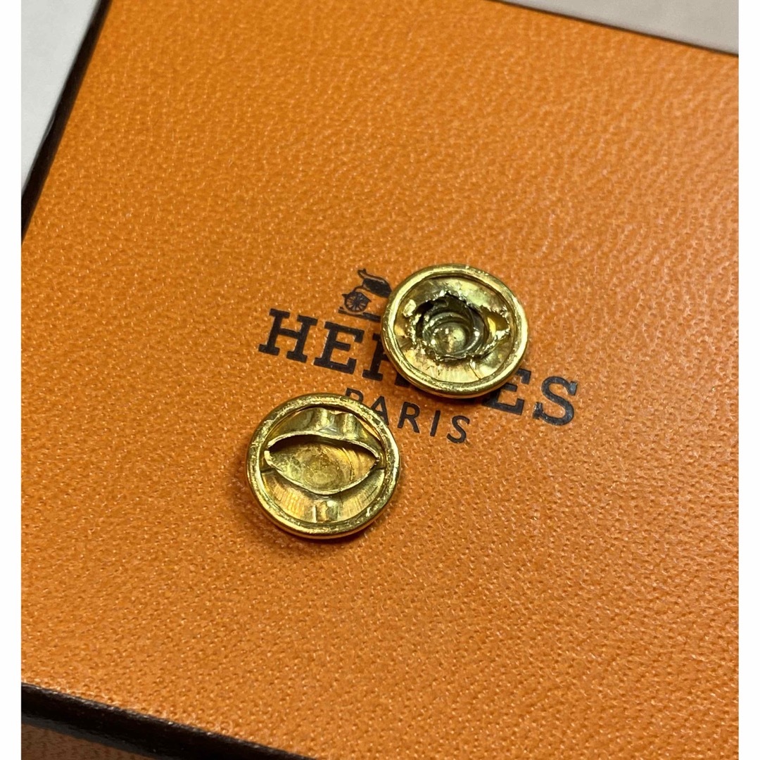 Hermes(エルメス)のHERMES ボタン 2個セット ハンドメイドの素材/材料(各種パーツ)の商品写真