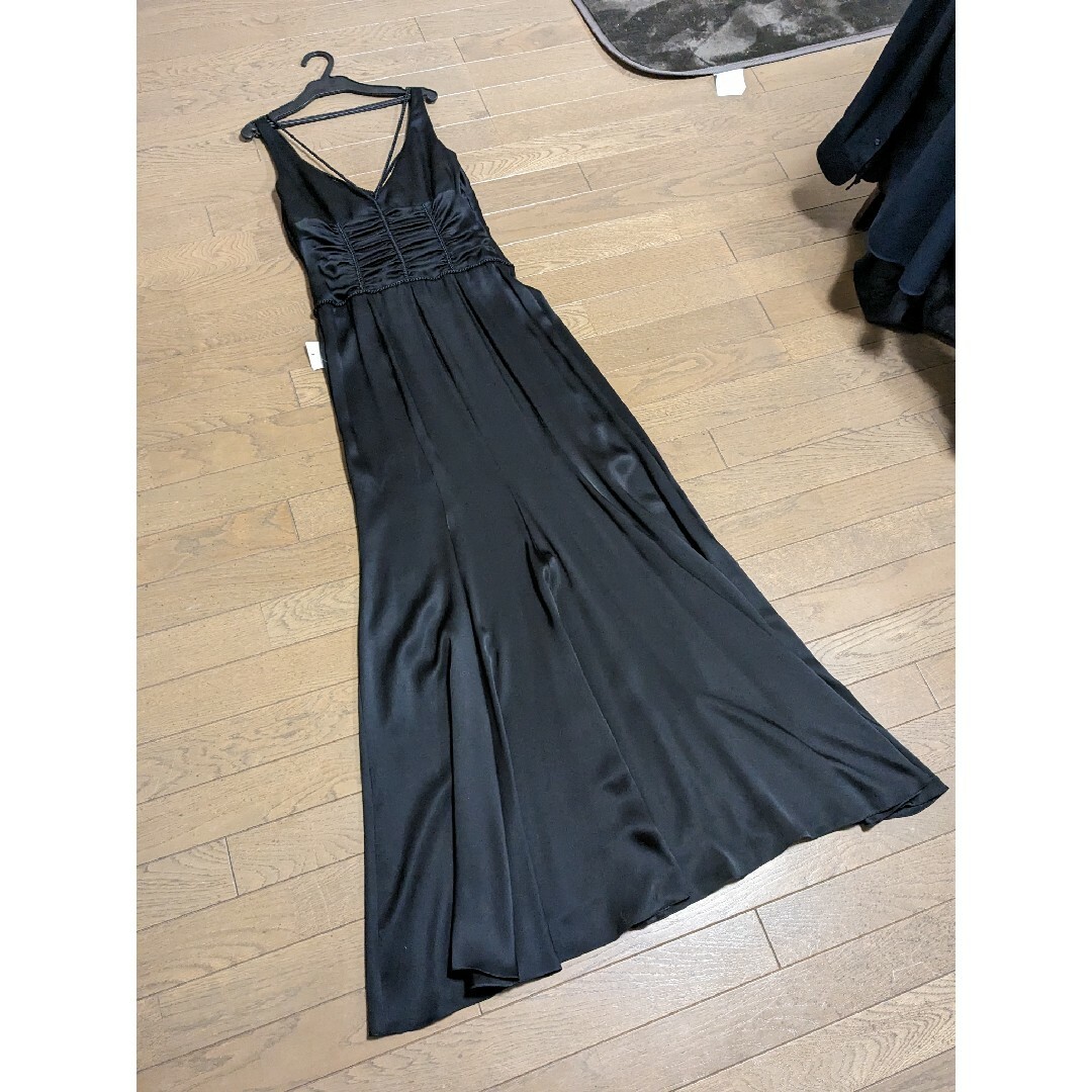 新品タグ付　NORDSTROM　ノードストローム　ロングドレス　黒　ブラック　絹 レディースのフォーマル/ドレス(ロングドレス)の商品写真