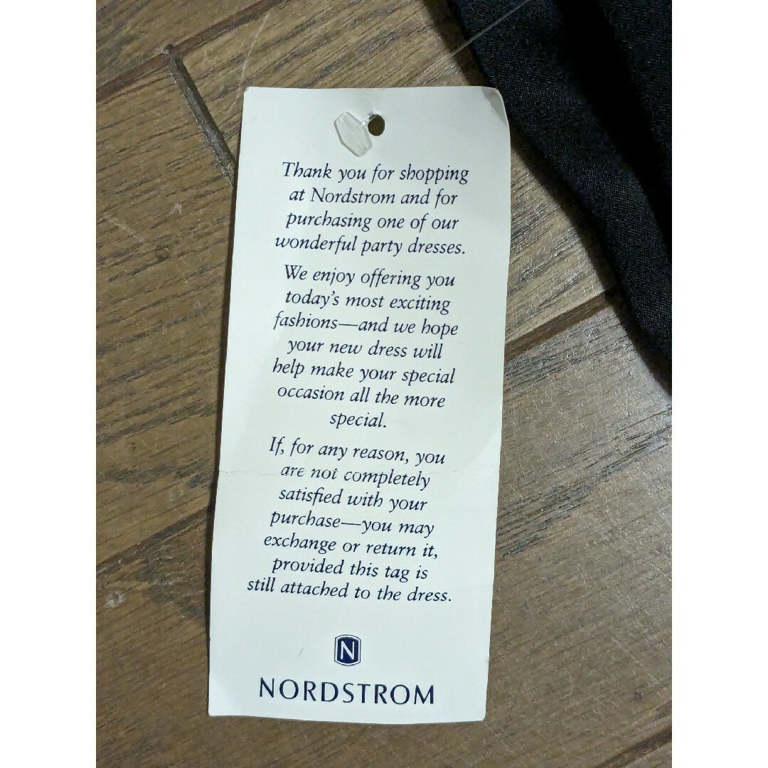 新品タグ付　NORDSTROM　ノードストローム　ロングドレス　黒　ブラック　絹 レディースのフォーマル/ドレス(ロングドレス)の商品写真