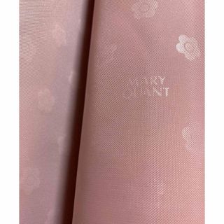 マリークワント(MARY QUANT)の★新品★マリークワント「MARYQUANT」布地★淡いピンク★デイジー柄とロゴ①(生地/糸)