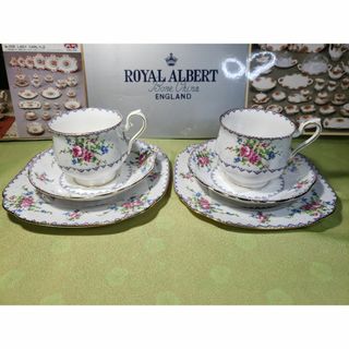 ロイヤルアルバート(ROYAL ALBERT)のロイヤルアルバート プチポワン　カップ＆ソーサー＆ケーキプレート　トリオセット②(食器)