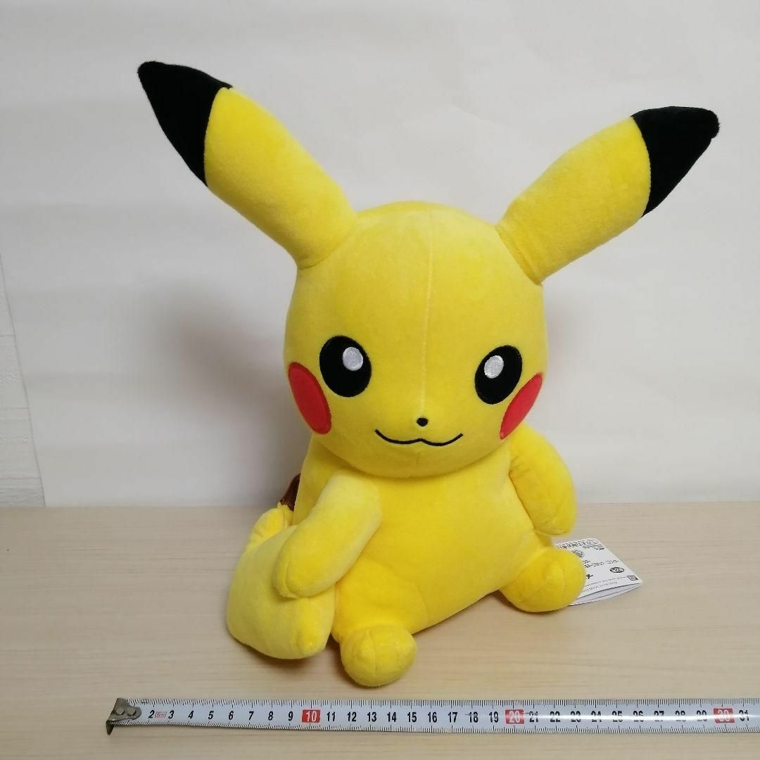 ポケットモンスター　もふぐっとしっぽみてみて　ぬいぐるみ　ピカチュウ　ピカチュー