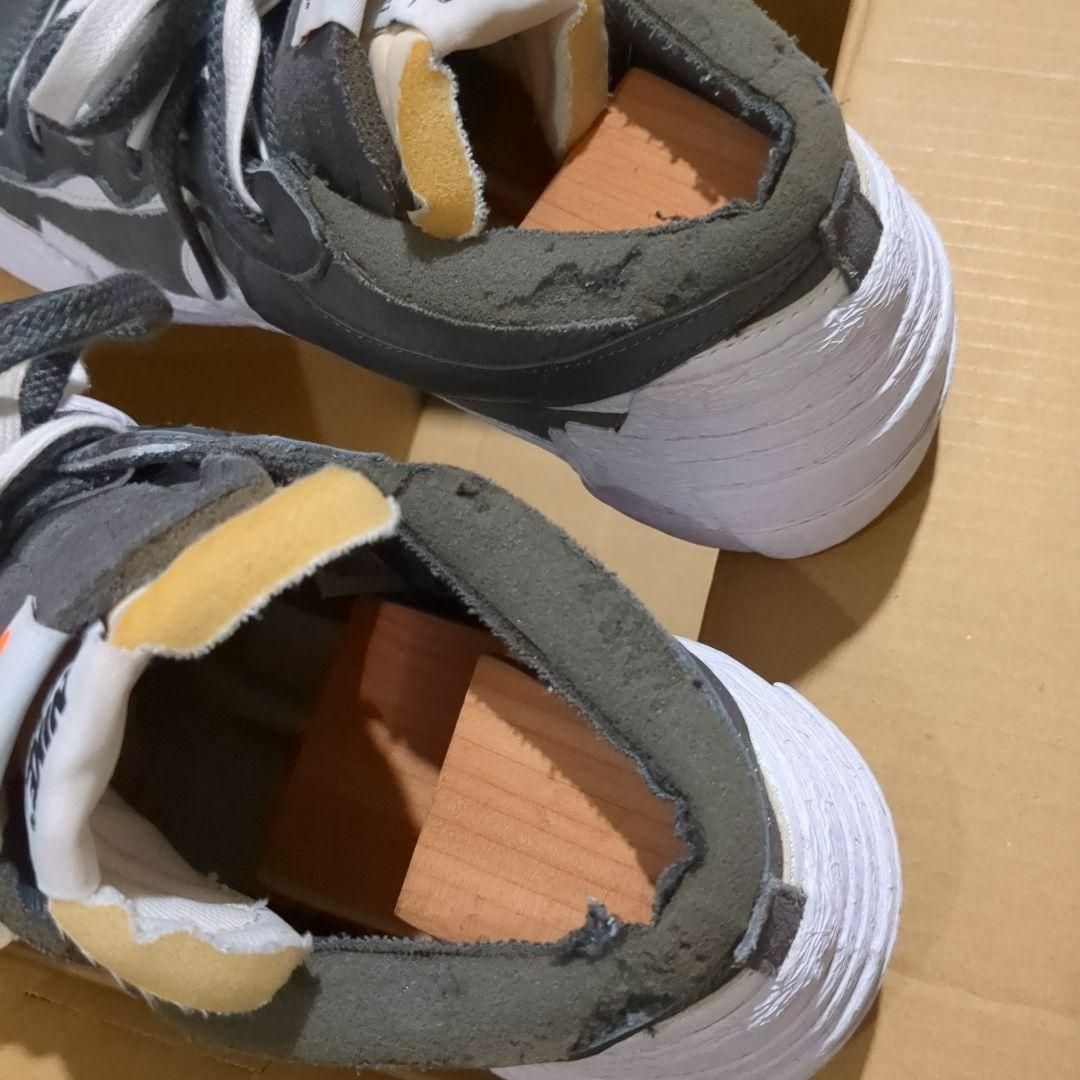 sacai(サカイ)のNIKE × SACAI BLAZER LOW IRON GREY 28.5 メンズの靴/シューズ(スニーカー)の商品写真