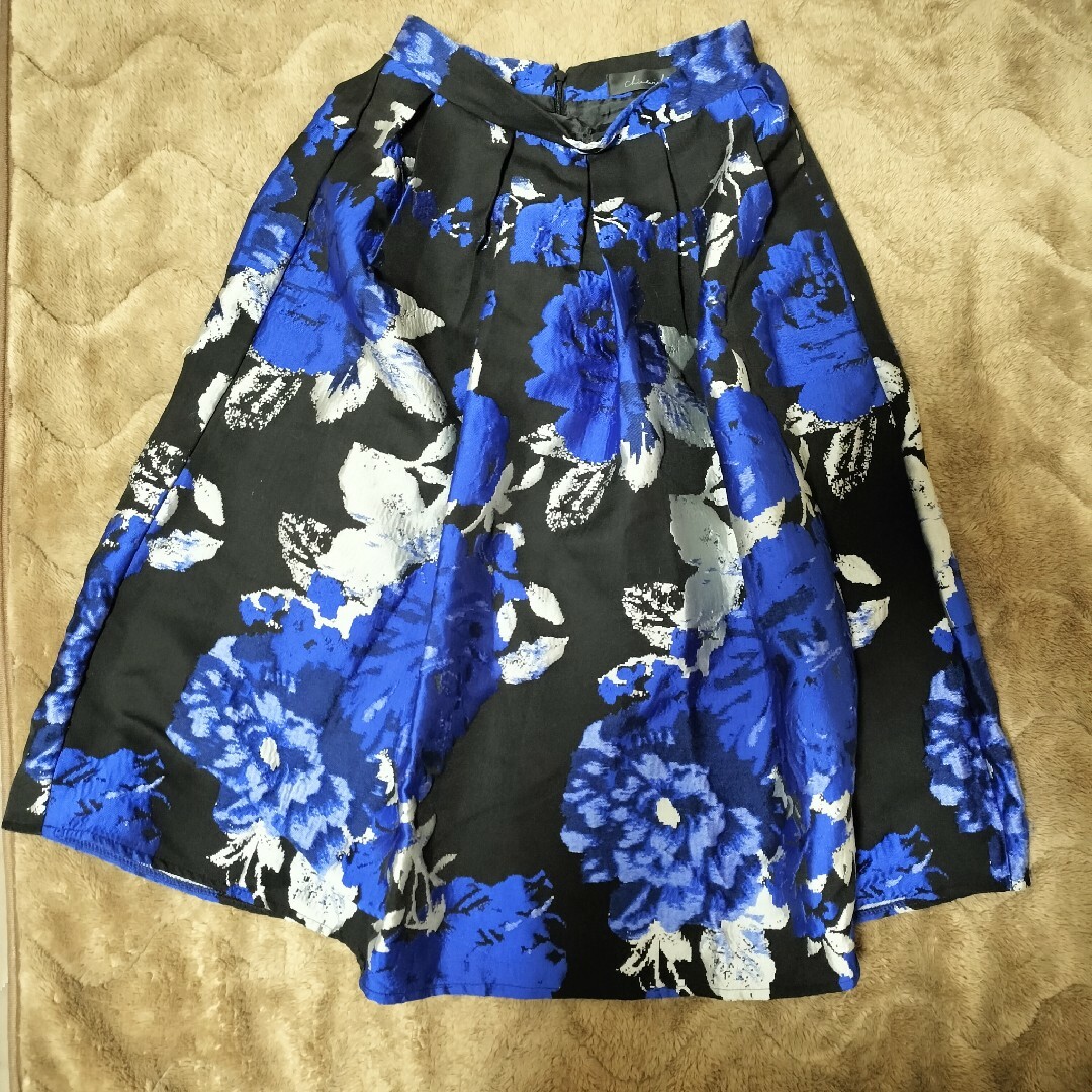 chicwish 花柄 ジャカードミディスカート 美品 レディースのスカート(ロングスカート)の商品写真
