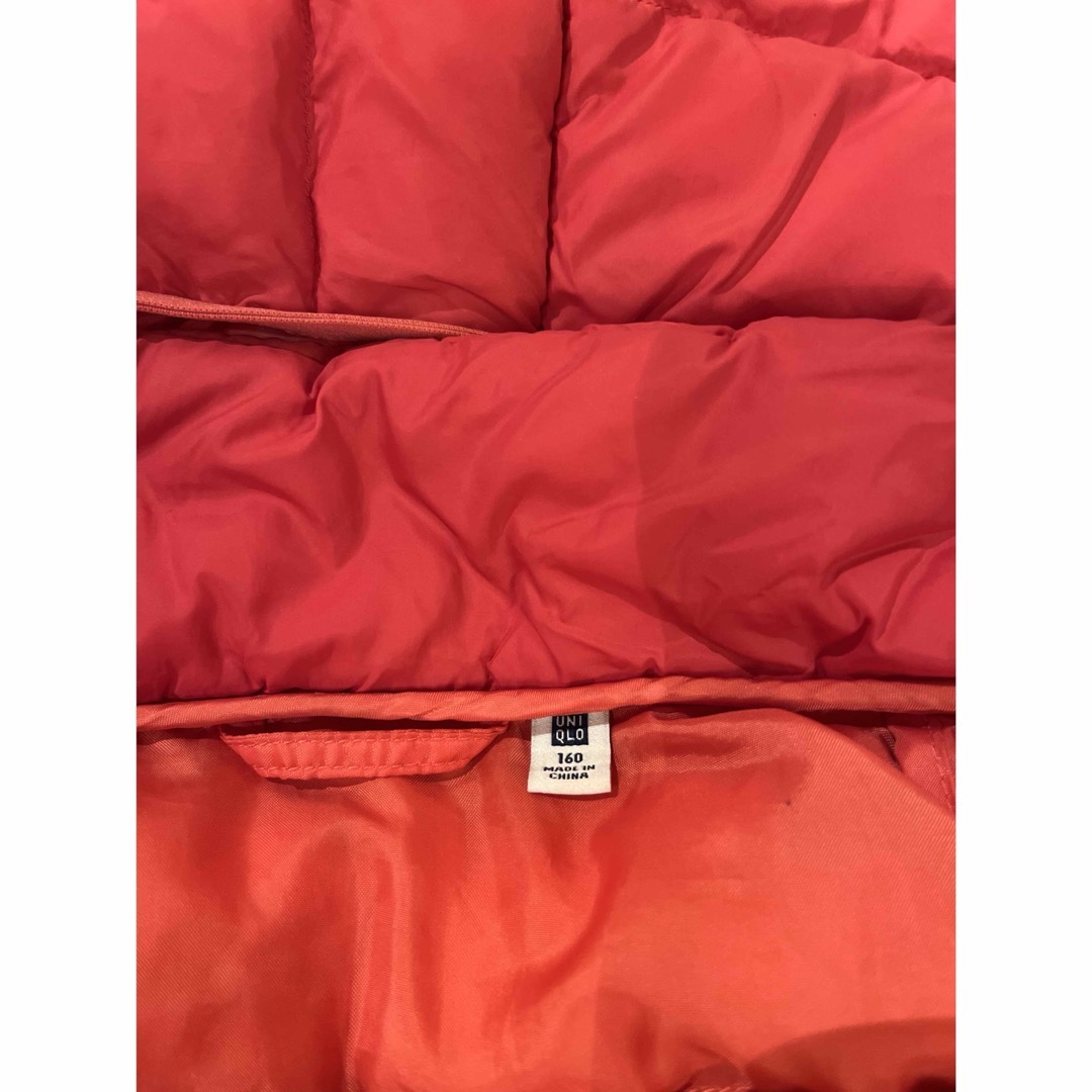 UNIQLO(ユニクロ)のUNIQLO ダウンジャケット 160㎝ キッズ/ベビー/マタニティのキッズ服男の子用(90cm~)(ジャケット/上着)の商品写真