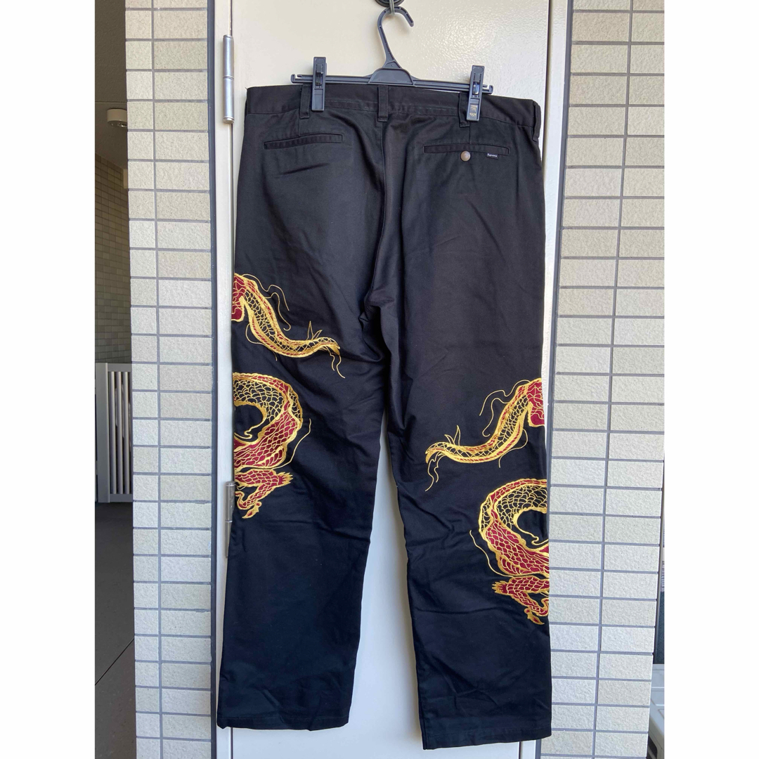 Supreme(シュプリーム)のsupreme 18aw dragon work pants W36 メンズのパンツ(ワークパンツ/カーゴパンツ)の商品写真