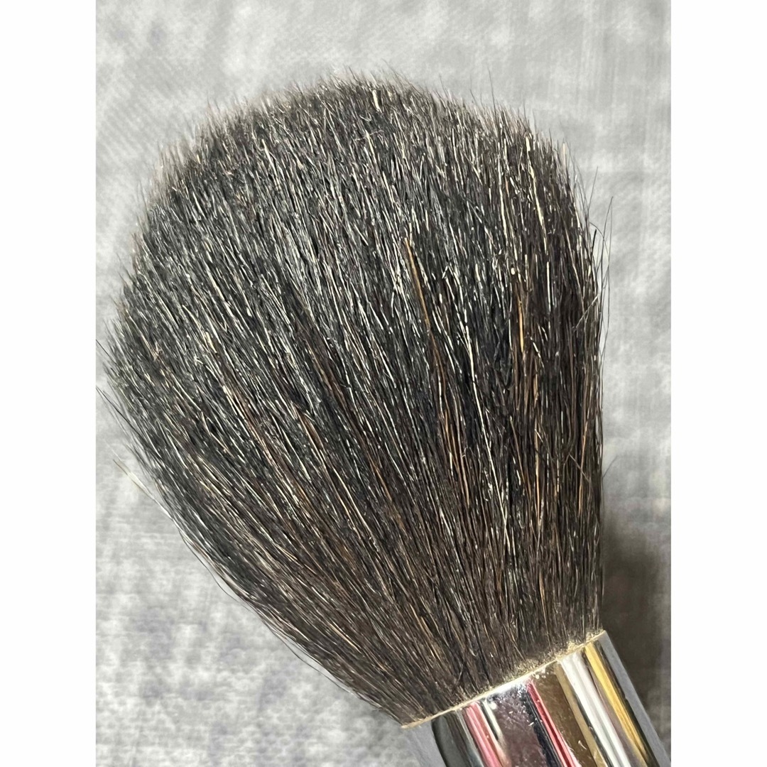 shu uemura フェイスブラシ 18Rフェイスブラシ - メイク道具・化粧小物 shu uemura フェイスブラシ 18Rフェイスブラシ - メイク道具・化粧小物