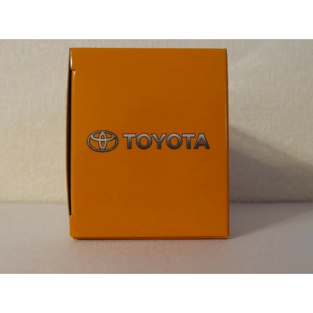 トヨタ アクア プルバックカー ミニカー TOYOTA AQUA おもちゃ 2 エンタメ/ホビーのおもちゃ/ぬいぐるみ(ミニカー)の商品写真