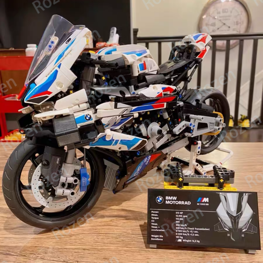 BMW M1000RR　1920PCS　42130　レゴテクニック LEGO互換 キッズ/ベビー/マタニティのおもちゃ(電車のおもちゃ/車)の商品写真