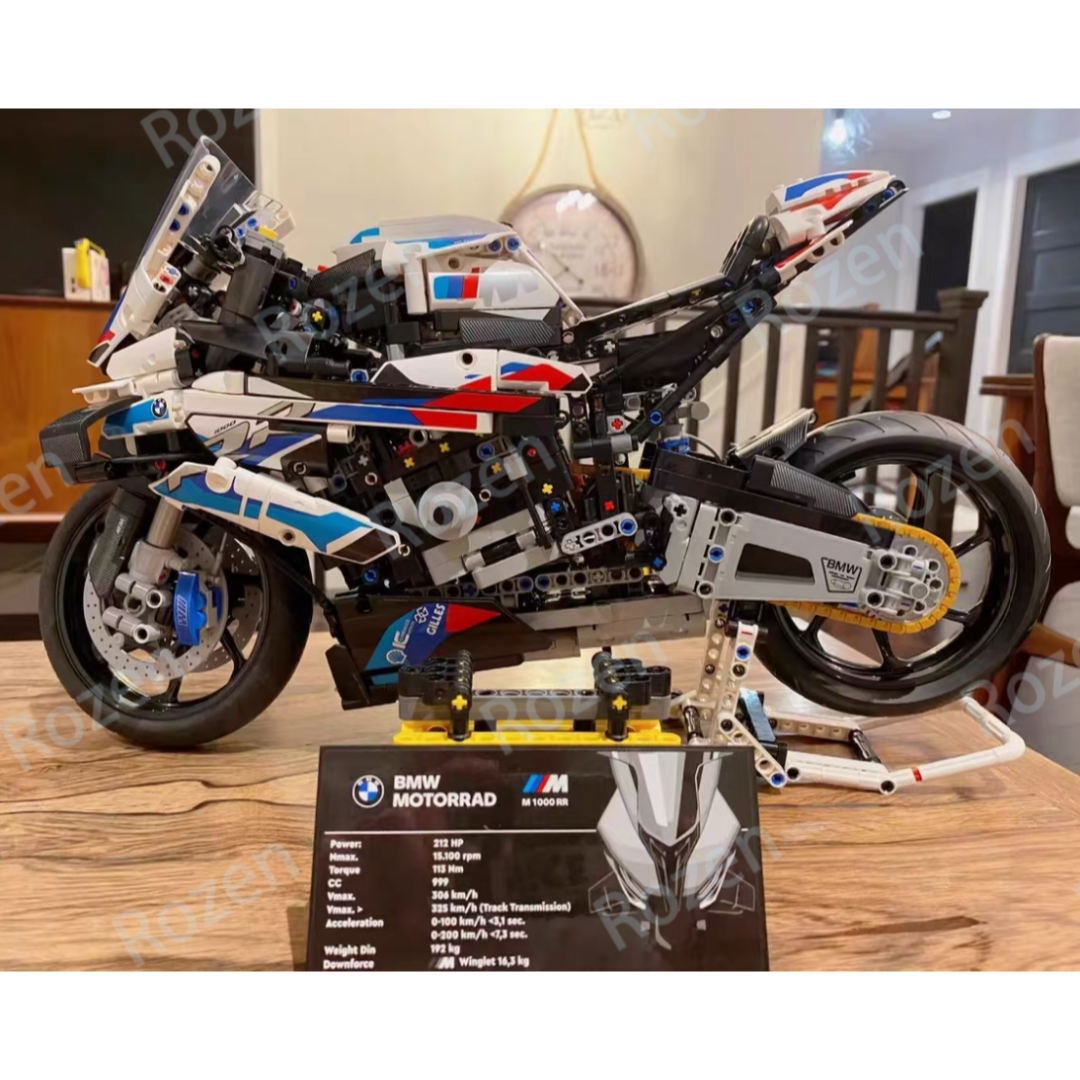 BMW M1000RR　1920PCS　42130　レゴテクニック LEGO互換 キッズ/ベビー/マタニティのおもちゃ(電車のおもちゃ/車)の商品写真