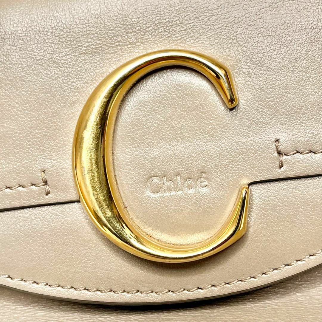 Chloe(クロエ)のChloe クロエ　三つ折り財布 トリフォールド ロゴ　金具 ウォレット レディースのファッション小物(財布)の商品写真